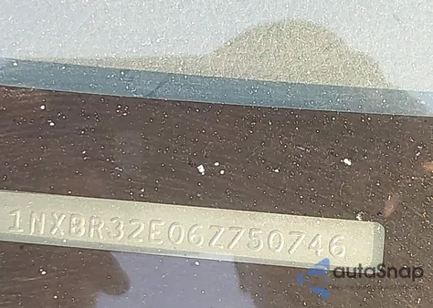 2006 Toyota Corolla S from USA, damaged, VIN 1NXBR32E06Z750746